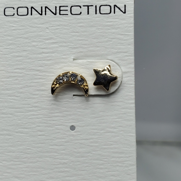 French connection gold charm stud earrings - Picture 4 of 7